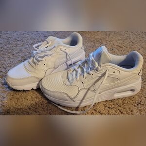 Nike Air Max (Big Girl) Size 6